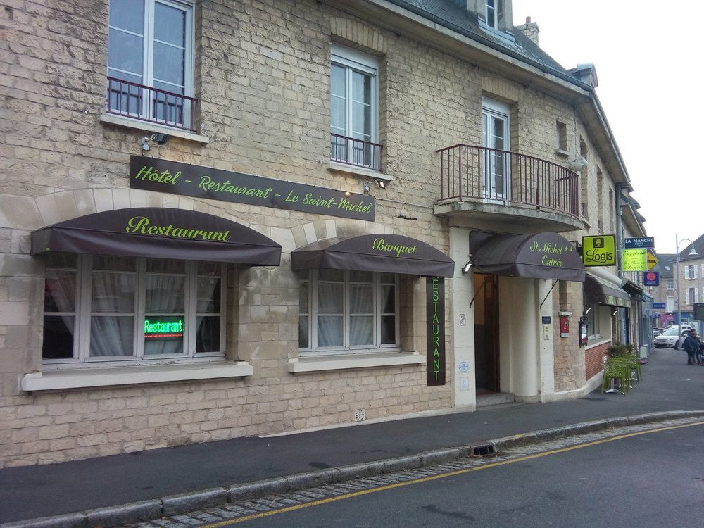 Hotel Saint-Michel Les Monts d'Aunay 외부 사진